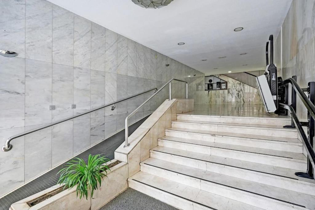 Granada Piso En Calle Arabial 117 Junto A El Corte Ingles Экстерьер фото